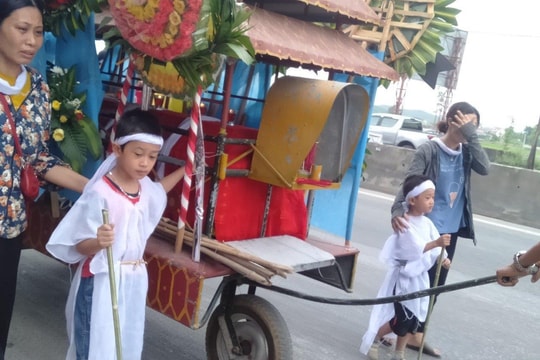 Lời kể của nhân chứng vụ nhân viên xăng dầu bị đâm tử vong ở Nghệ An