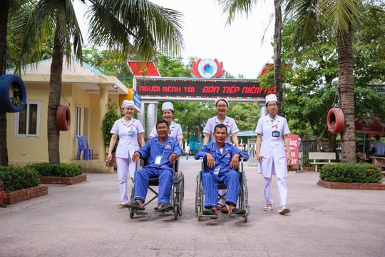 Kỷ niệm 65 năm ngày thành lập Bệnh viện Phục hồi chức năng Nghệ An (15/7/1954 - 15/7/2019):