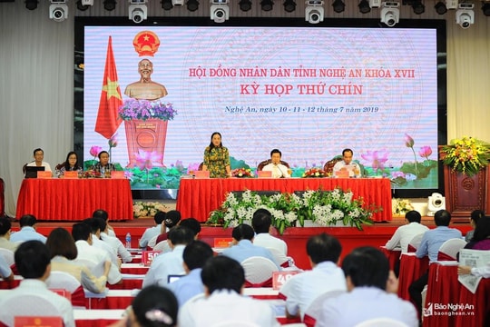 HĐND tỉnh thông qua 22 nghị quyết kinh tế - xã hội quan trọng