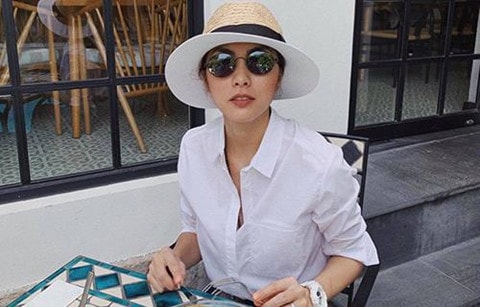 Diện đồ trắng 'ăn gian' tuổi như Tăng Thanh Hà  