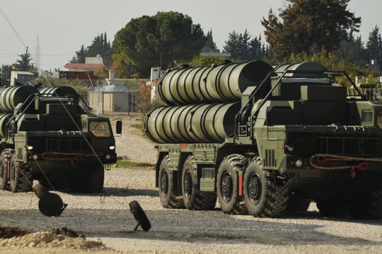 Mỹ có thể áp đặt trừng phạt chống Thổ Nhĩ Kỳ vì mua S-400 của Nga