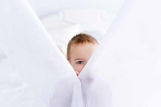 Con đang nghĩ gì thế?