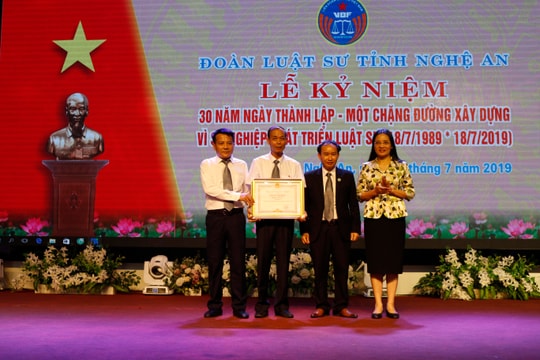 Kỷ niệm 30 năm ngày thành lập Đoàn Luật sư tỉnh Nghệ An