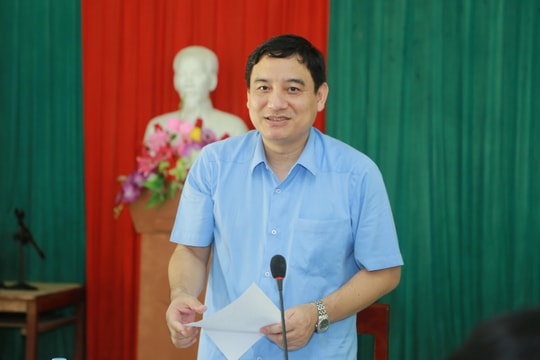 Bí thư Tỉnh ủy Nguyễn Đắc Vinh: Xây dựng hệ thống chính trị cơ sở vững mạnh là nhiệm vụ hàng đầu