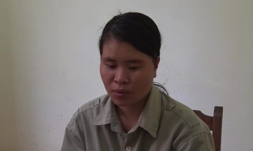 Con gái thuê người phá két sắt, ăn trộm tiền vàng của mẹ