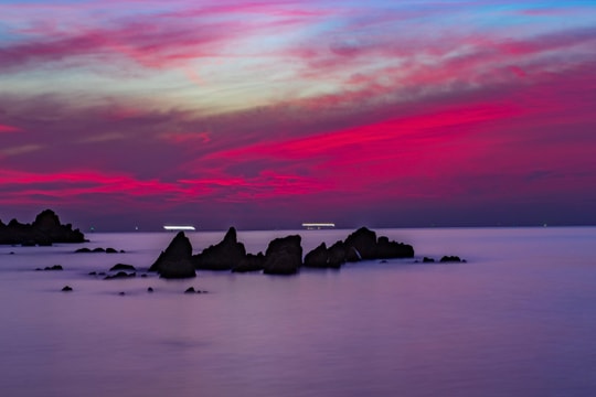 Đảo Lan Châu (Cửa Lò) đẹp kỳ ảo trong ánh bình minh