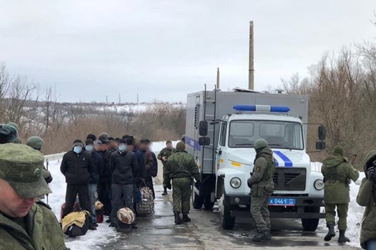 Ukraine và Nga đồng ý trao đổi tù nhân 