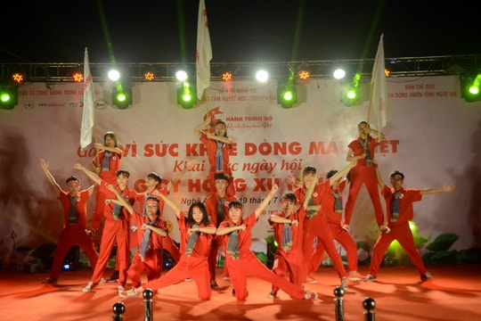 Khai mạc Ngày hội hiến máu 'Giọt hồng xứ Nghệ' năm 2019