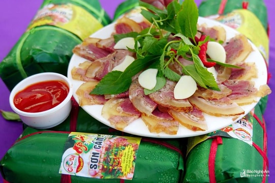 Ấn tượng giò bê Sơn Cẩm tại Festival Văn hóa ẩm thực du lịch quốc tế Nghệ An