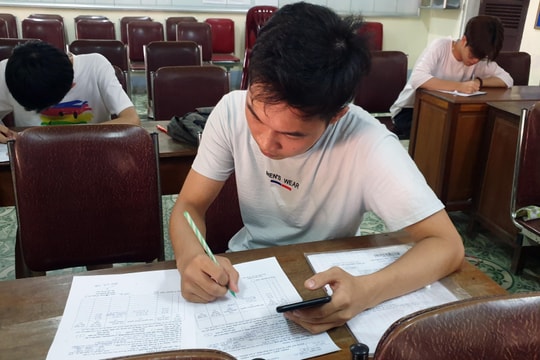 Thí sinh Nghệ An tự tin trong ngày đầu tiên thay đổi nguyện vọng