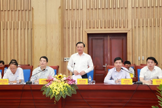 Bộ trưởng Bộ Tài chính: Nghệ An có bước phát triển thực chất