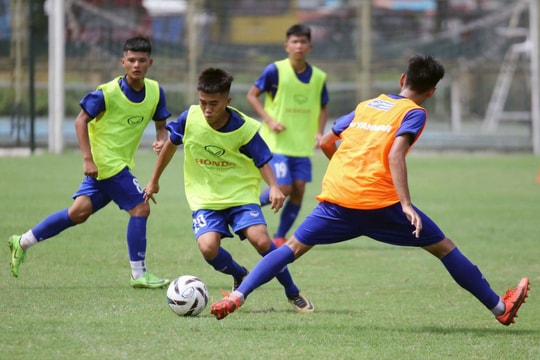 8 cầu thủ SLNA là nòng cốt U15 Việt Nam sang Thái Lan dự Giải vô địch U15 Đông Nam Á