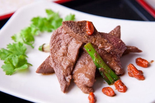 3 thực phẩm khoái khẩu của người Việt nhưng rất dễ gây suy thận