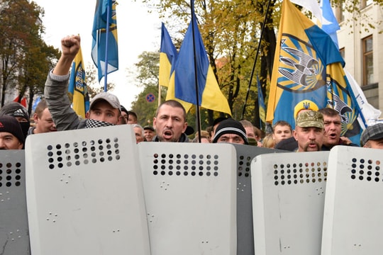 Ukraine có thể bị hủy diệt vì những thí nghiệm chính trị