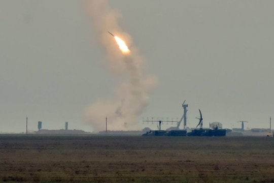 Tướng Ukraine kêu gọi chế tạo tên lửa để tấn công vào Nga