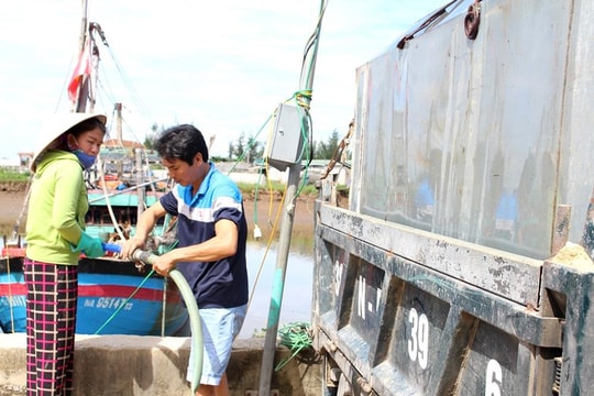 Khát nước sạch vùng ven biển Nghệ An