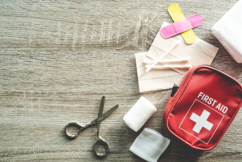 5 kỹ năng y tế cơ bản cần biết để cứu mình và cứu người