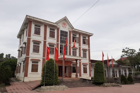 Kỷ luật nghiêm nhiều cán bộ xã vì bán đất trái quy định ở Nghệ An