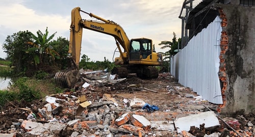 Chủ tịch UBND tỉnh Cà Mau nộp lại 1,2 tỷ đồng cho Nhà nước