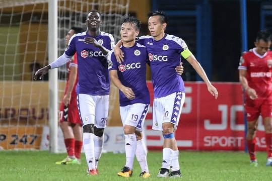 Quang Hải đưa Hà Nội trở lại đỉnh bảng V-League; Hải Phòng thua ngược Sài Gòn ở Lạch Tray