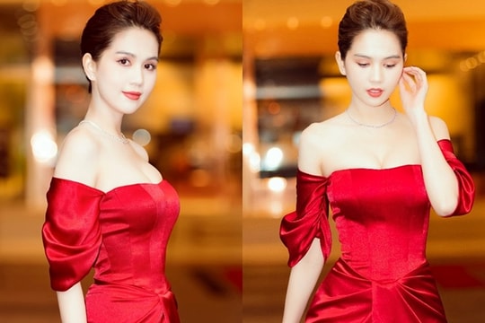 Ngọc Trinh khoe vai trần quyến rũ gây 'sốt' cộng đồng mạng