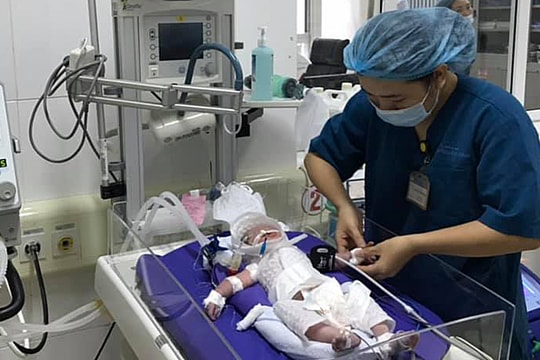 Mổ bắt con cho người mẹ đã chết