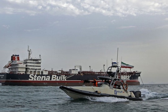 Iran tuyên bố chiến tranh nếu Israel hiện diện ở vùng Vịnh