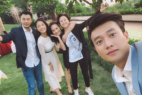 Những hình ảnh không lên sóng của đoàn phim 'Về nhà đi con'