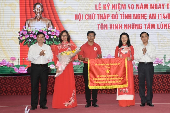 Hội Chữ thập đỏ Nghệ An kỷ niệm 40 năm thành lập