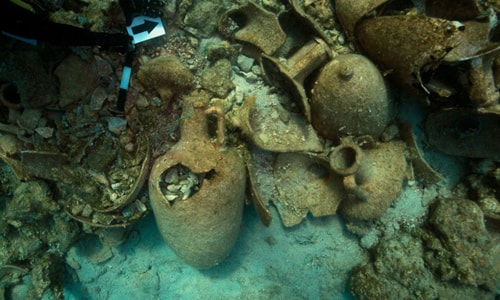Xác tàu buôn hơn 2.000 năm chìm dưới biển Hy Lạp