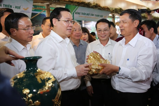 Phát huy vai trò đầu tàu trong xây dựng nông thôn mới của Vùng đồng bằng sông Hồng và Bắc Trung bộ