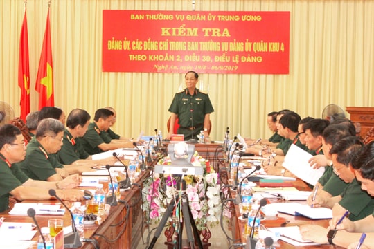 Ban Thường vụ Quân ủy Trung ương kiểm tra Đảng ủy Quân khu 4