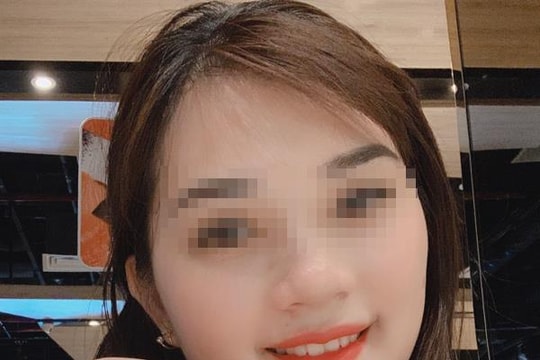 Cô gái xinh đẹp phải rạch mặt để nặn mủ sau tiêm mỡ tự thân làm đẹp