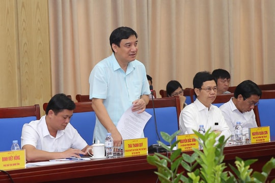 Các chuyên gia hiến kế tầm nhìn chiến lược phát triển đến 2030 với lãnh đạo tỉnh Nghệ An