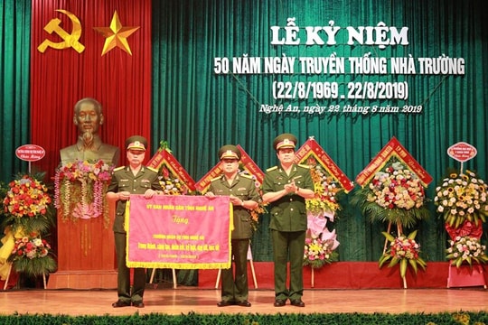 Kỷ niệm 50 năm thành lập Trường Quân sự tỉnh Nghệ An