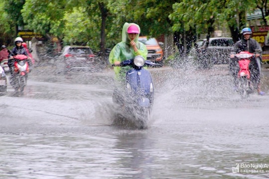 Thời tiết 24/8: Nghệ An tiếp tục có mưa to, khả năng kéo dài đến ngày mai