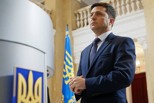 Phiên họp đầu tiên của Quốc hội Ukraine: Định hình quan hệ với Nga