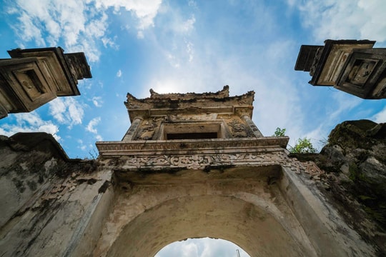 Trầm trồ với kiến trúc tinh xảo di tích đền Voi ở Quỳnh Lưu