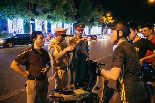 Công an TP Vinh trực 100% quân số đảm bảo trật tự, ATGT dịp lễ 2/9