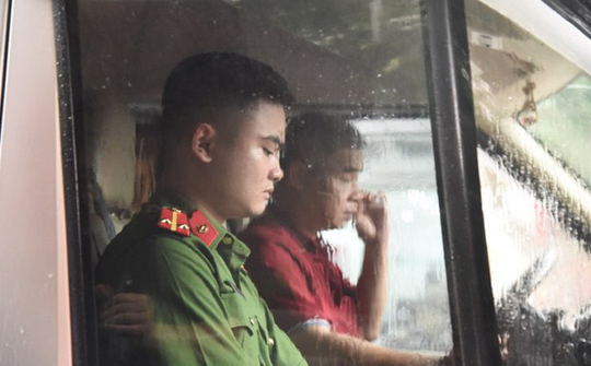 Khởi tố tài xế Phiến vụ bỏ quên học sinh Trường Gateway