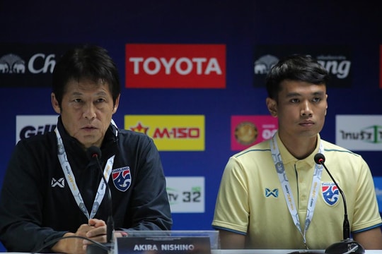 HLV Akira Nishino tự tin về khâu dứt điểm của hàng hậu vệ và tiền vệ ĐT Thái Lan