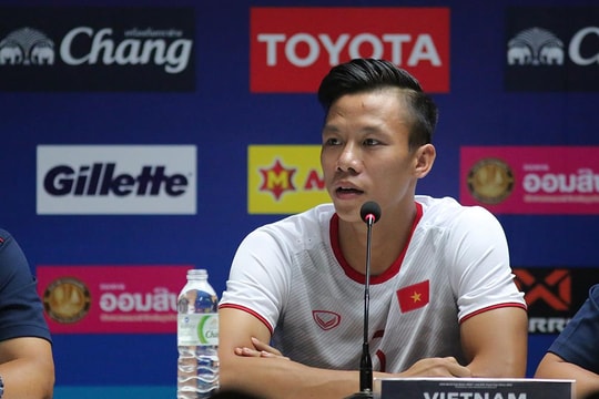Quế Ngọc Hải trả lời đầy tự tin trong buổi họp báo, quyết đấu Thái Lan