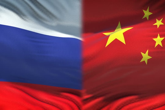 Nga và Trung Quốc ký kết hợp tác quân sự