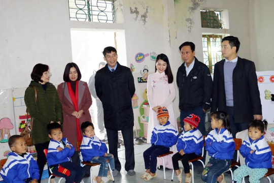 Lãnh đạo Sở GD&ĐT Nghệ An sẽ đối thoại trực tiếp với cán bộ, giáo viên