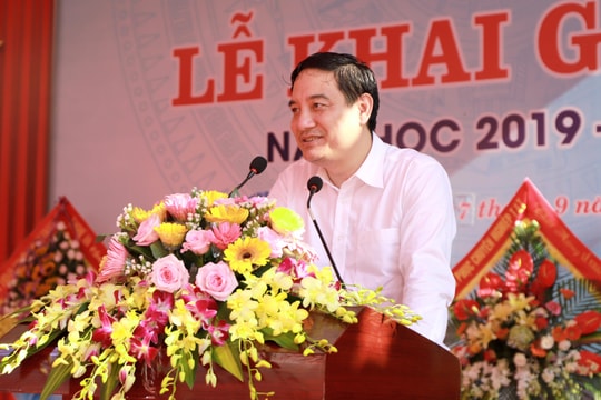 Bí thư Tỉnh ủy: Dạy tốt, học tốt để giữ vững thương hiệu 'Trường Phan'