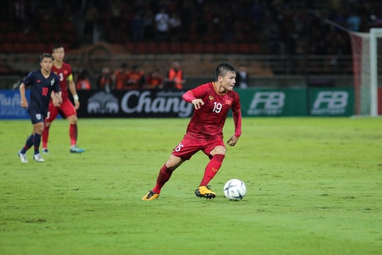 Bốn 'điểm mù' trên sân Thammasat​