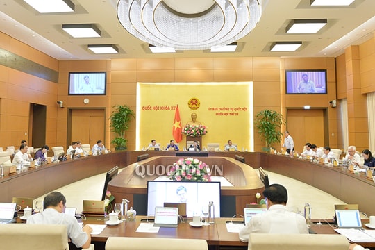 Ủy ban Thường vụ Quốc hội xem xét, quyết định thành lập đơn vị hành chính mới