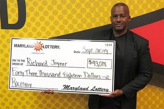 Người đàn ông 3 lần trúng độc đắc trong 1 năm