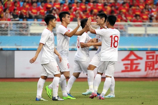 Báo Hàn: 'U22 Việt Nam vượt trội so với U22 Trung Quốc'; Tây Ban Nha nhấn chìm đảo Faroe 4-0