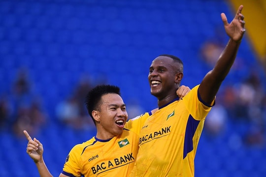 Điều gì khiến B.Bình Dương vỡ trận?